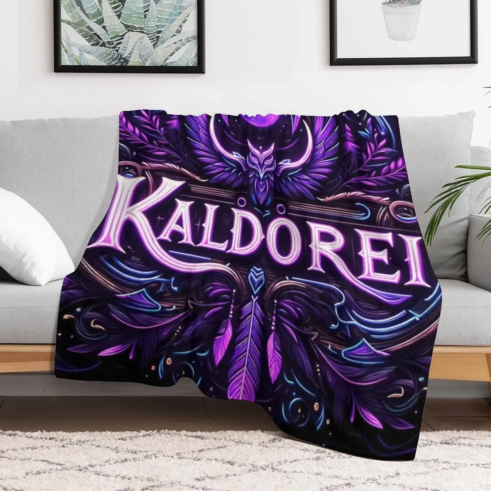 Ночной эльф / Корейский неоновый герб в стиле World of Warcraft. Плед для дивана-кровати