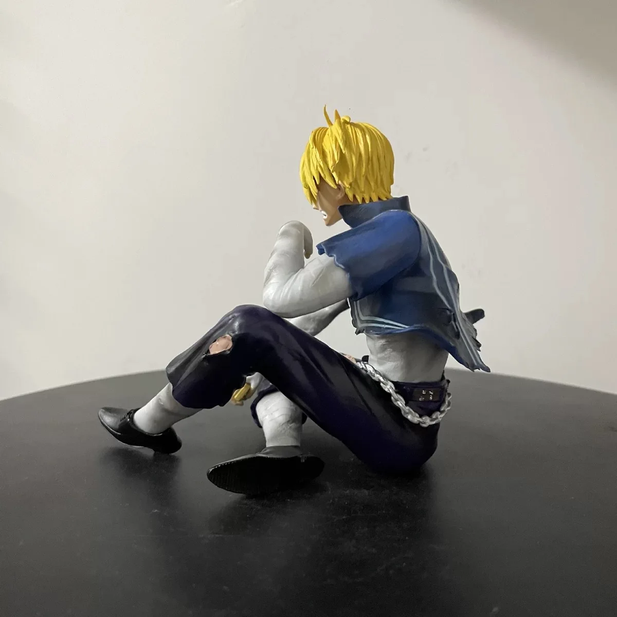 Аниме Фигурка Gk Wings при битве статуя сандзи с поврежденным статуей сидя