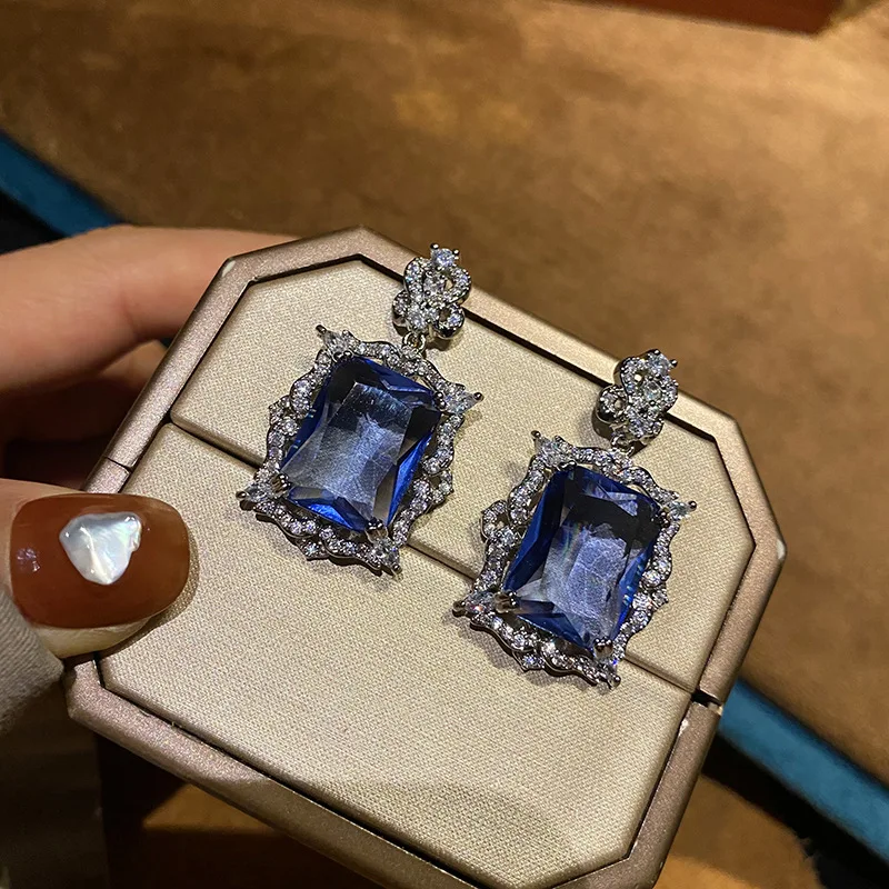 

S925 Silver New Trendy CZ Earrings for Women Bling Bling Ear Dangle Accessories Temperament Elegant Wedding Jewelry Wholesale