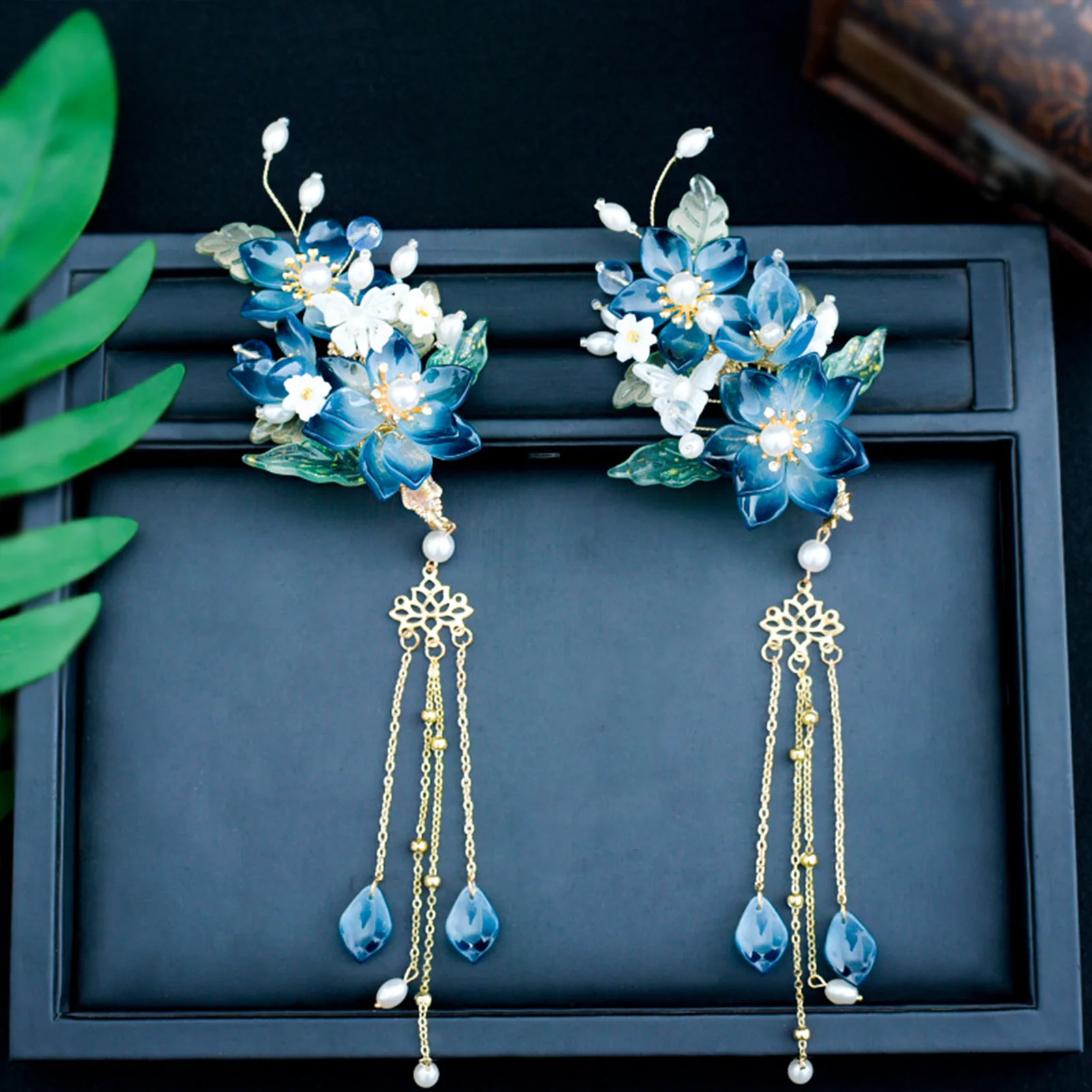 

1pair Tassel Chinese Hair Clips Wedding Bride Headpiece Jewelry Dark Blue Floral Hairpin Barrettes Vintage Girl Hanfu Tiara Gift