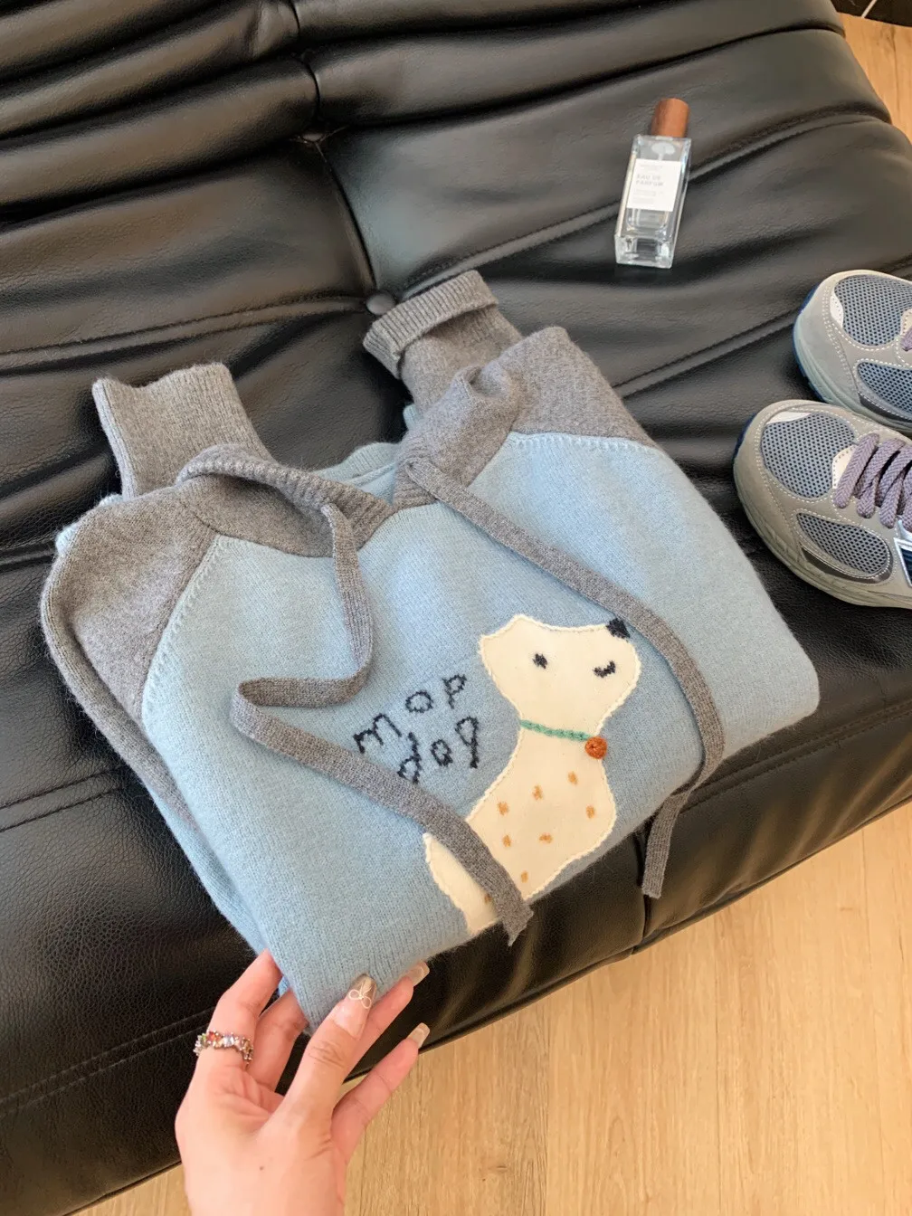 Серый синий контрастный цвет свитер с капюшоном и рисунком верхняя одежда