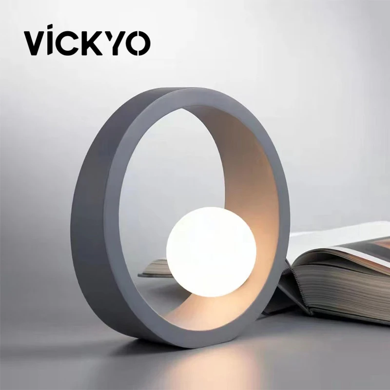 

Современная настольная лампа VICKYO, круглые настольные лампы, простые прикроватные Ночники для гостиной, спальни, кабинета, декоративное освещение