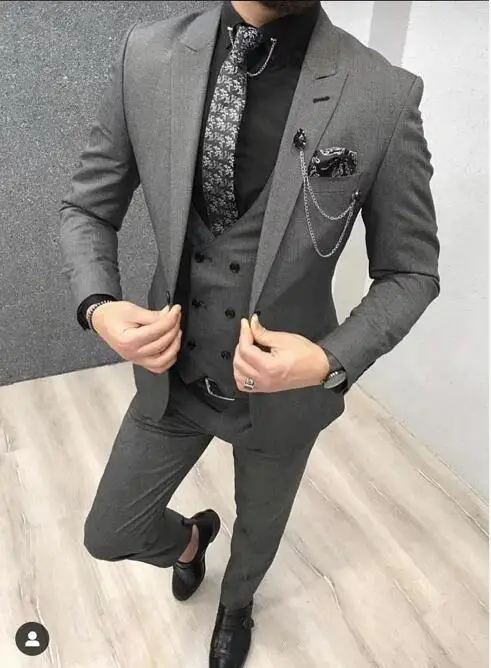 

Fashion grey Men suits prom Wedding Tuxedos Peak Lapel Groom Tuxedos Excellent Men Jacket Blazer 3 Piece Suit(Jacket+Pants+vest0