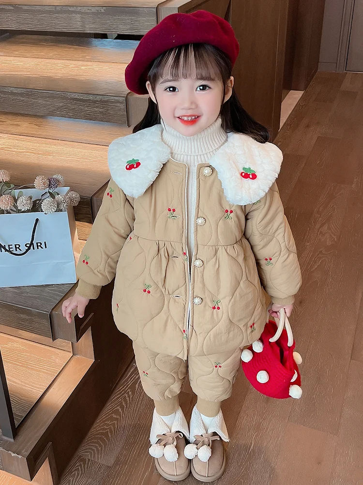 Зимняя одежда для маленьких девочек 4. Одежда на хлопковой подкладке. Комплект