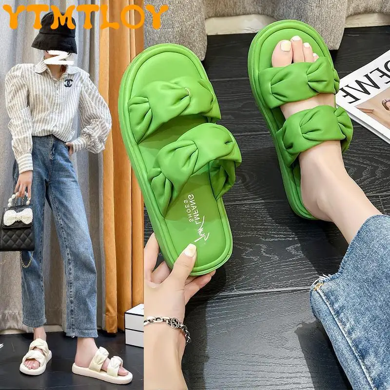 

2022 Summer Fairy Wind Sandals And Slippers Female Net Red Super Hot High-end All-match Ins Tide Flat Bottom Outside The Beach