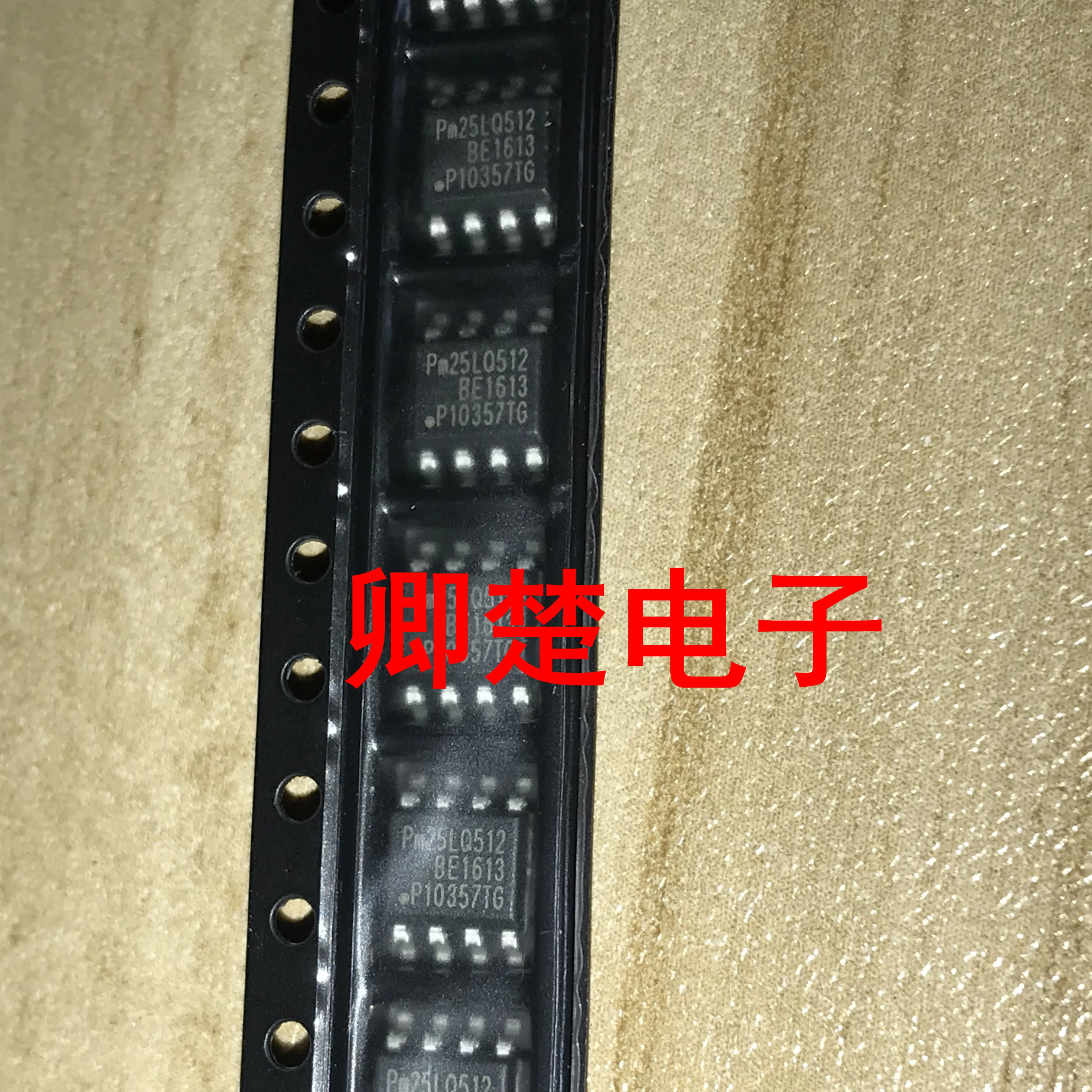 

30pcs original new PM25LQ512B-SCE SOP8 memory chip