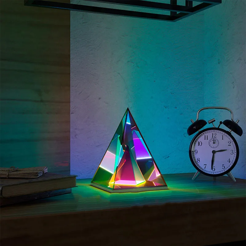 Modern LED Table Lamp UBS Color Pyramid Box Acrylic Table Light Ambient Lights Creative Personality Bedroom Bar Decor Gift B