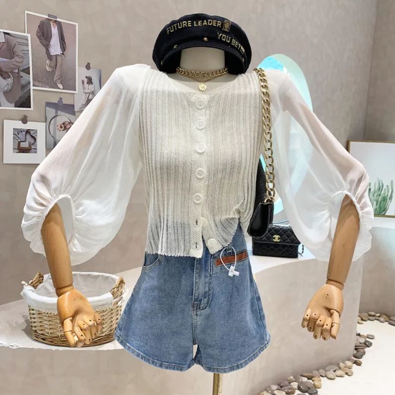 

Niche Design New Women's Clothing 2022 Summer Bubble Sleeve Stitching Slim Loose Knit Cardigan Design Sweater Top