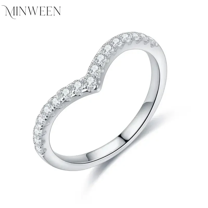 ść w kształcie litery V srebro próby 925 pierścionki zaręczynowe z moissanitem