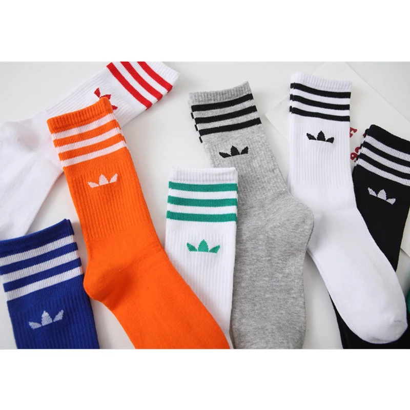 New Fashion High Tube Sports Socks Clover Men and Women Cotton Socks Wild Ins Tide Socks Striped Socks 2023 AD Women Socks
