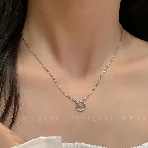 

Shiny Zircon Pendant Necklace Dainty Circle Round Clavicle Chain Fine Choker Fashion Wedding Party Modern Jewelry for Women
