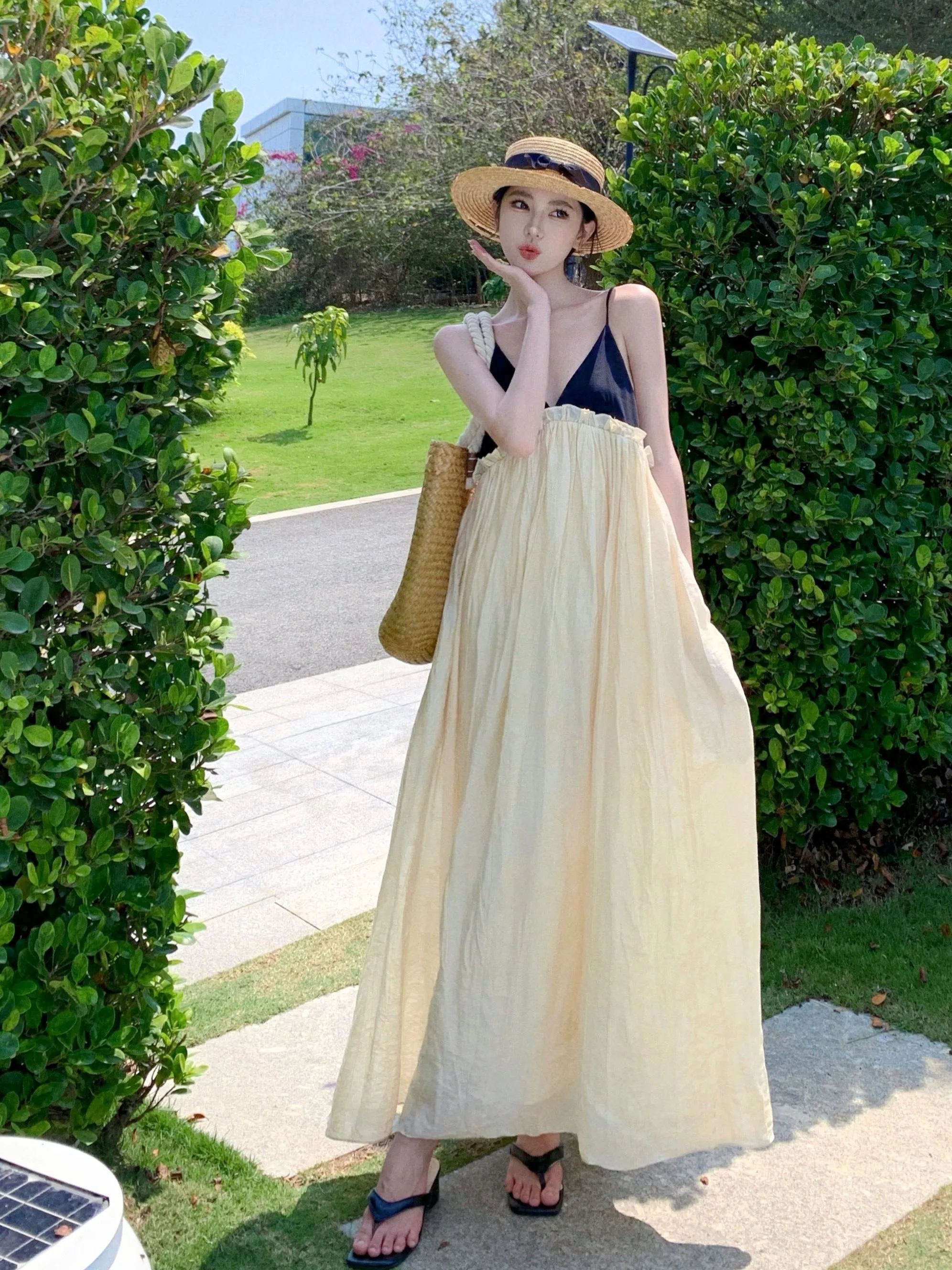 Женское кружевное платье с V-образным вырезом в стиле пэчворк