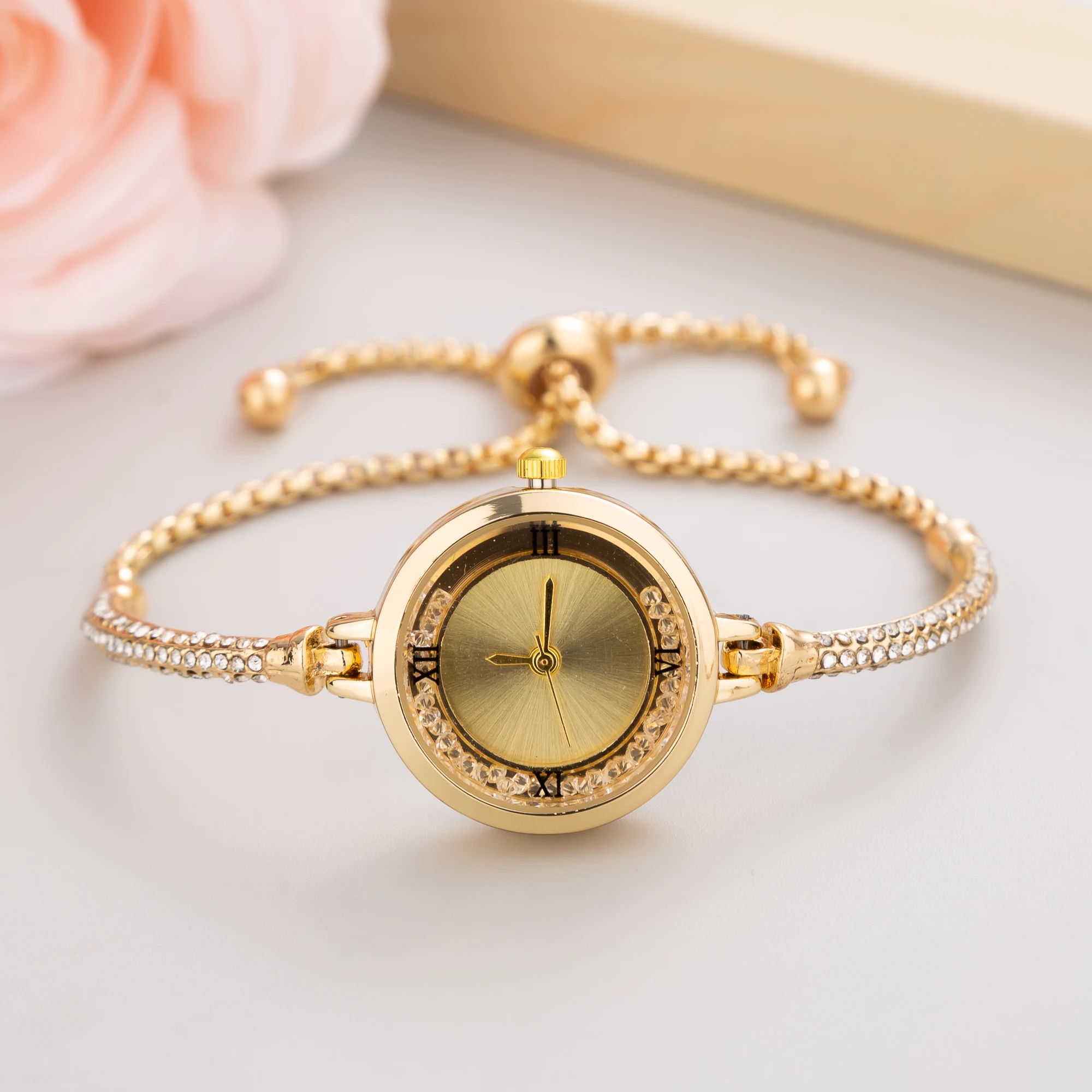 2023 New Luxury Brands Women Stainless Steel Bracelet Watch Girls Clock Wristwatches Fashion Casual Quartz Watchts for Womens