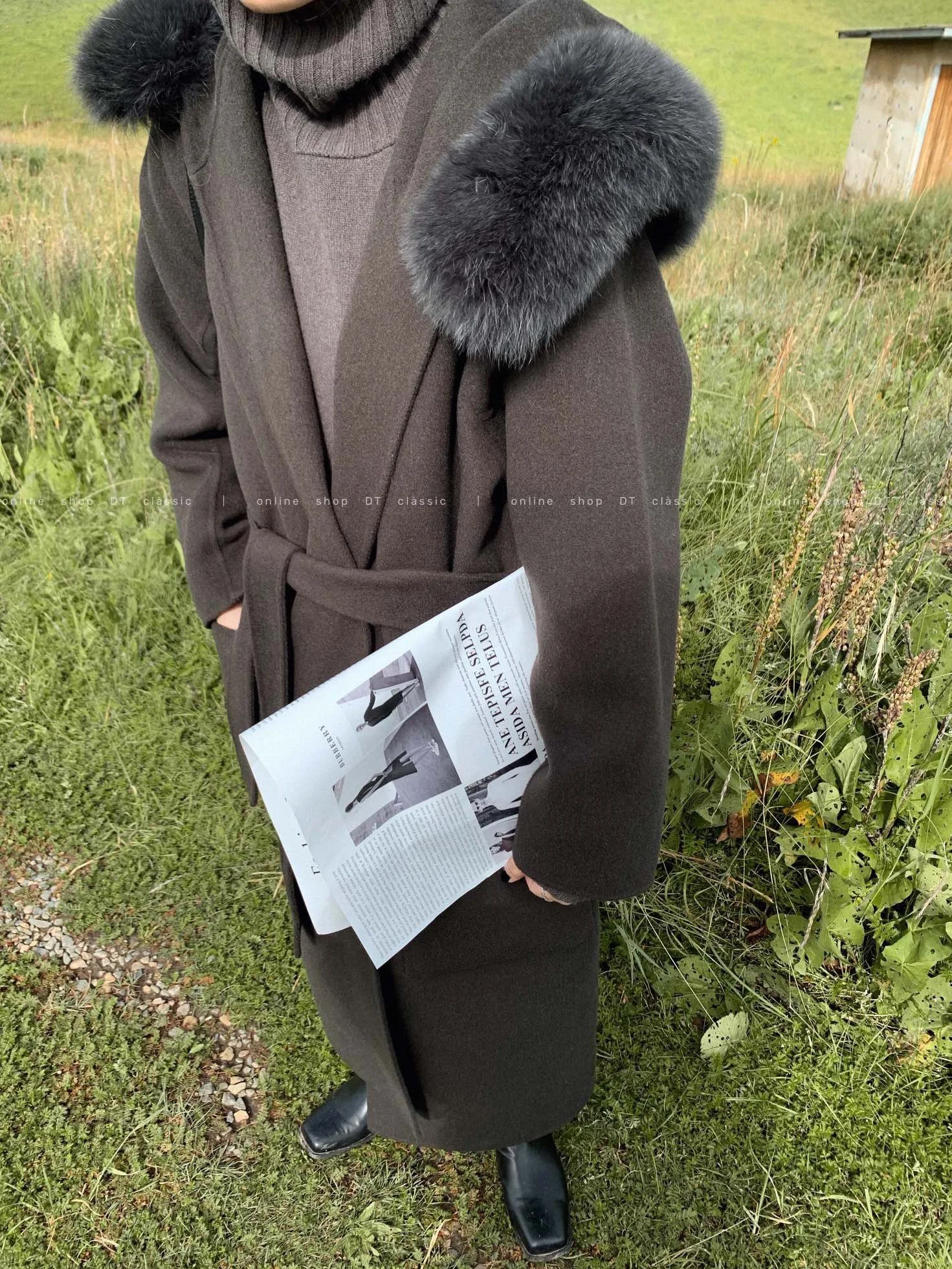 Рисунок 3 - Женское пальто из натурального меха