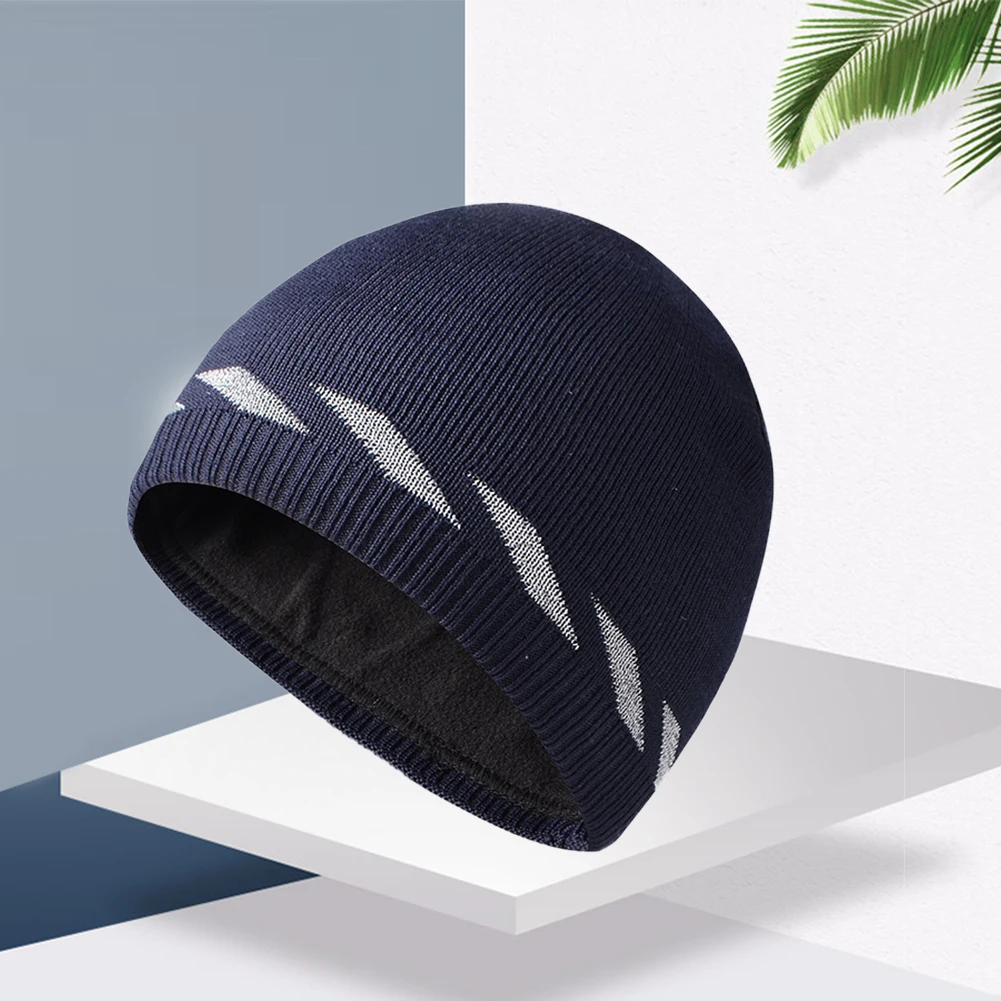 

Women Men Beanie Stretch Knitted Hat Casual Warm Soft Outdoor Sport Reflective Accessories Unisex Geometric Elastic Night