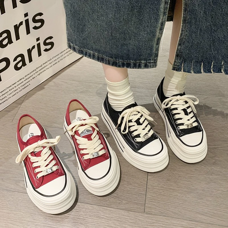 

Кроссовки женские на платформе с круглым носком, на шнуровке