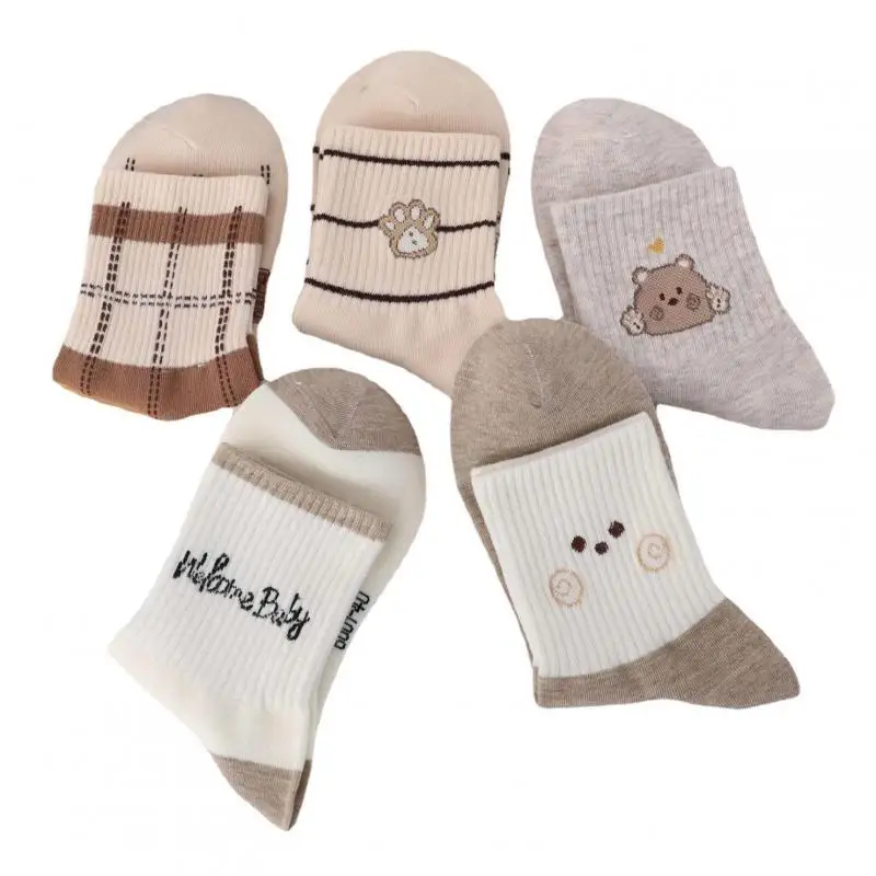 

Women Vintage Plaid Bear Lovely Footprint Gentle Color Socks Moranti Tone Art Fashion Girls Footwear For Winter Retro Accessory