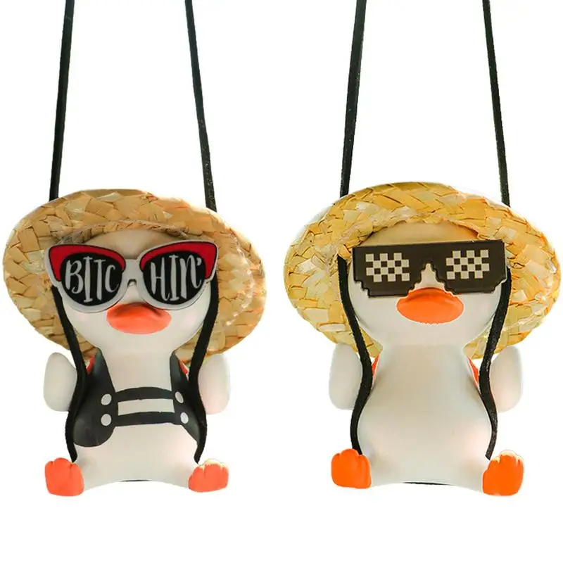 

Fashion Straw Hat Swing Duck Car Hanging Ornament Cute Straw Hat School Bag Duck Interior Rearview Mirrors Pendant Decor