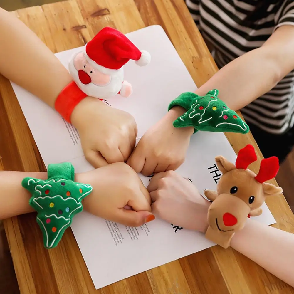 

Christmas Patting Circle Bracelet Santa Claus Xmas Tree Short Plush PP Cotton Filled Iron Sheet New Year Party Toy Gift