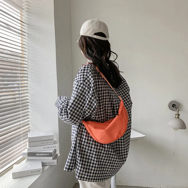 

New unisex bag women Shoulder Bags Crossbody Bag For Women 2023 Handbag Dumpling bag senior sense satchel sports shoulder bag
