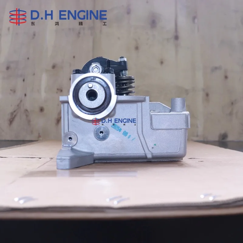 Фото Головка блока цилиндров 4D56 для дизельных двигателей Hyundai D4BH D4BB, H100, Starex, Galloper, запасные части №3