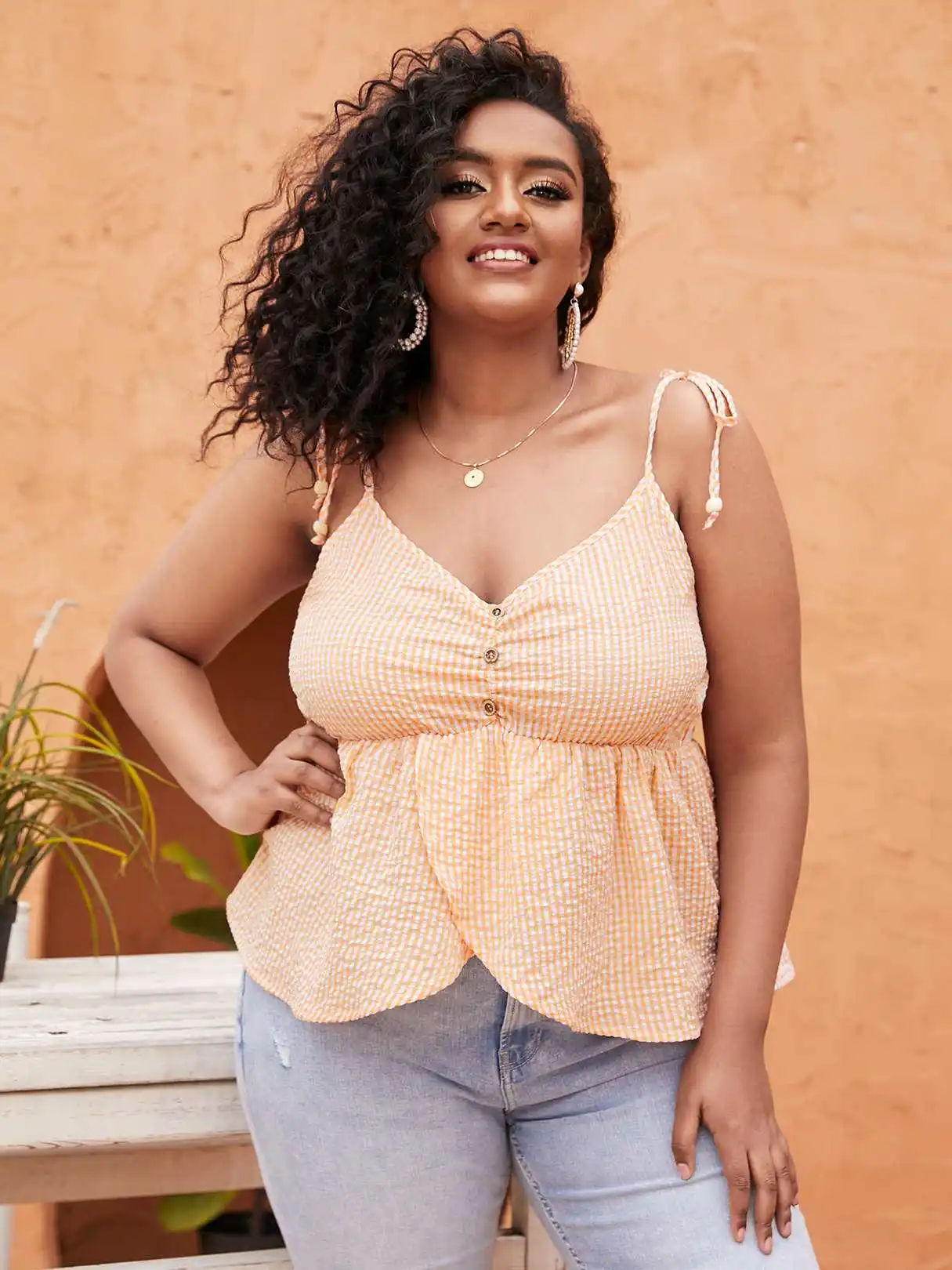 

ICURVEE 2022 Summer Women Tops Sleeveless Tanks Plaid Camis Sexy Club Party Beach Tees Spaghetti Neckline Button Tunic