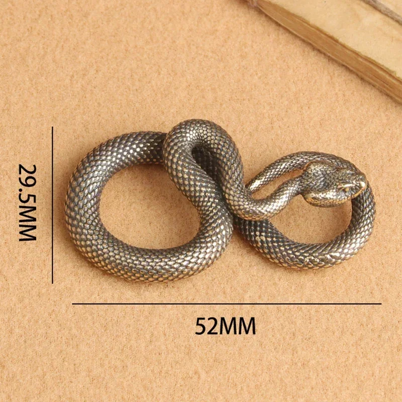 

Медный кулон змея