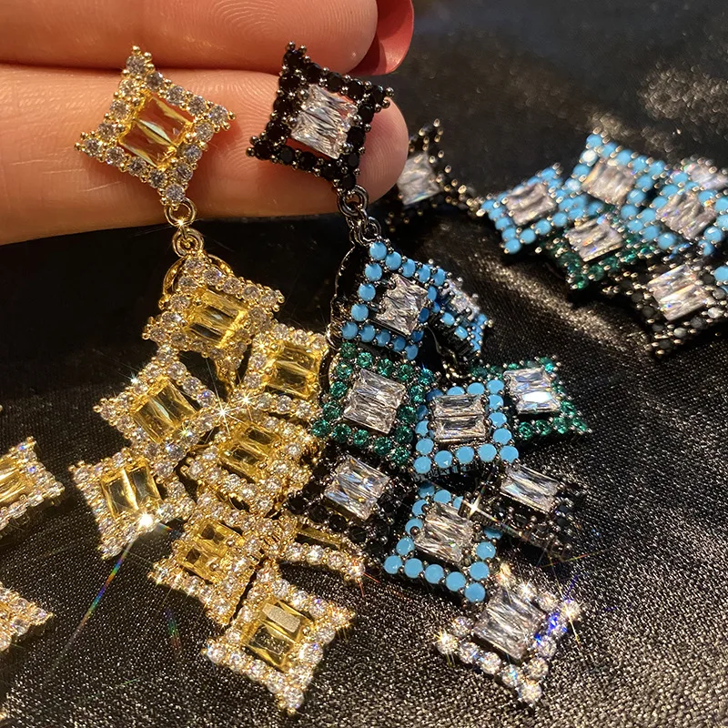 

Autumn and Winter New Palace Style Heavy Industry Tassel Square Zircon Earrings Swing Geometric Fashion