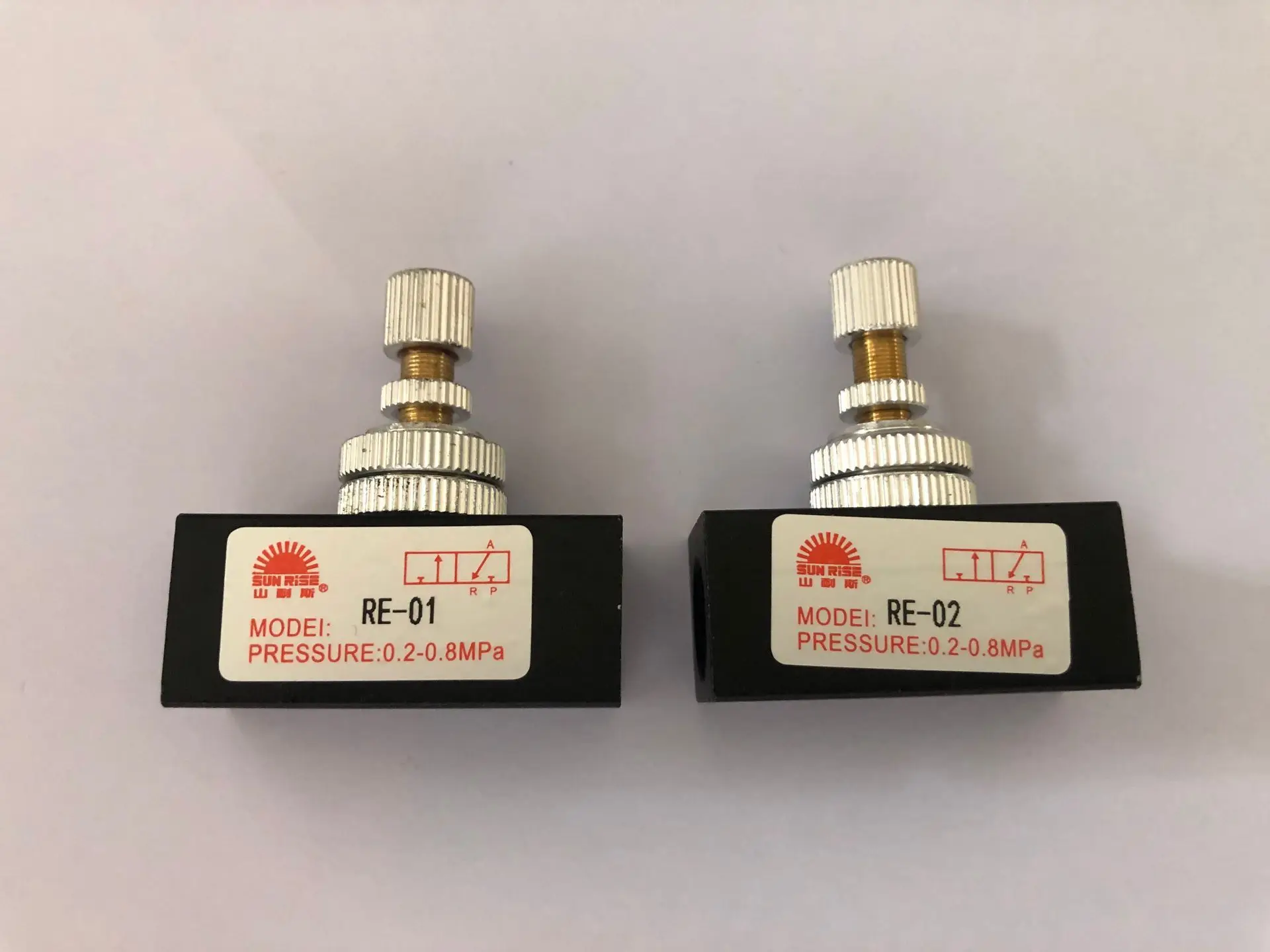 

RE-01 RE-02 RE-03 RE-04 G1/8" 1/4" 3/8" 1/2" One Way Pneumatic Air Speed Flow Control Valve