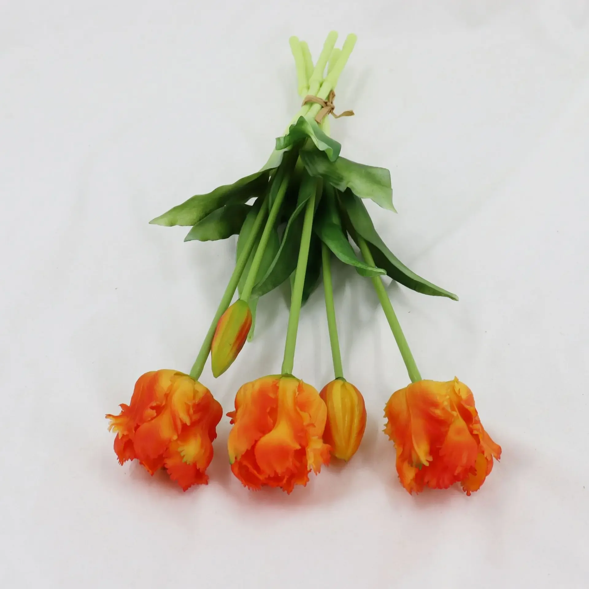 

Искусственные цветы силиконовые попугаи и тюльпаны 45 см