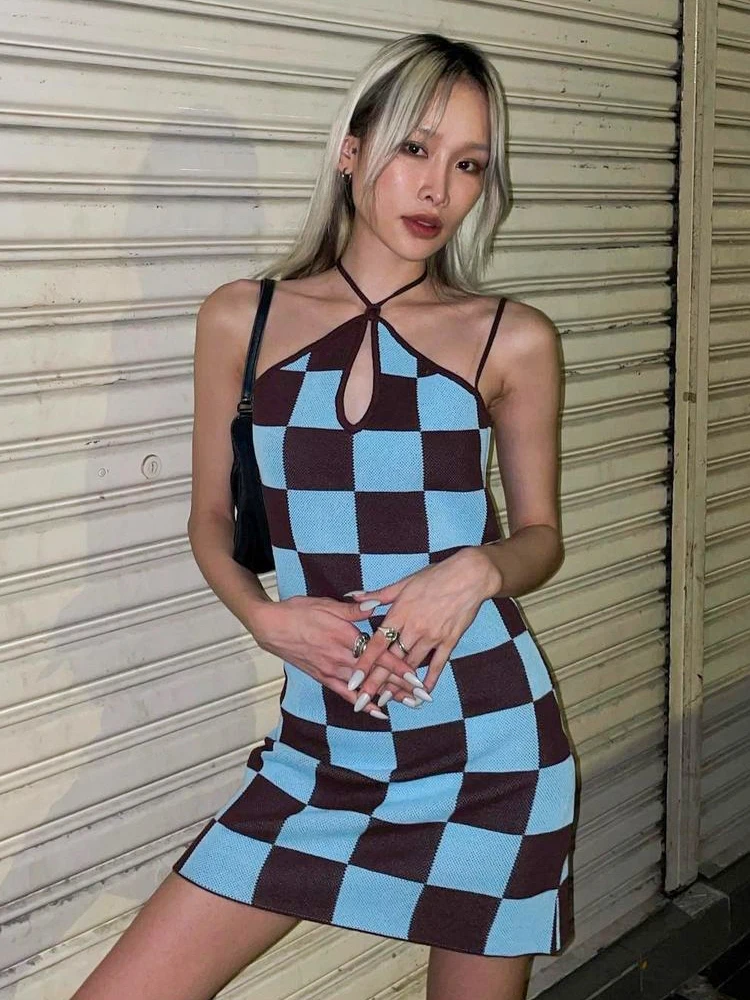 

Платье с лямкой на шее для женщин, цельное приталенное клетчатое платье без рукавов, на бретелях-спагетти, с U-образным вырезом, для взрослых,...