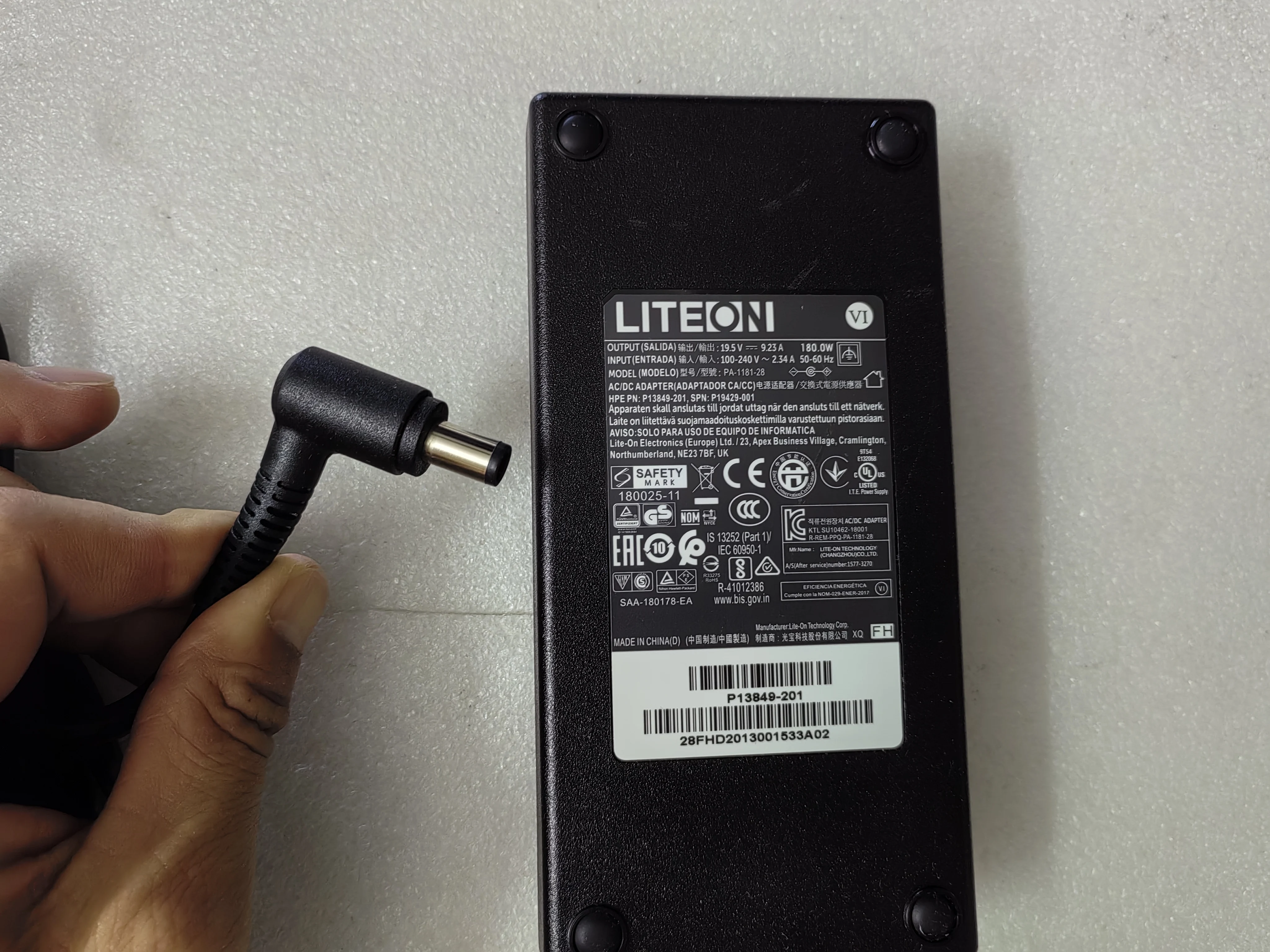 Оригинальный штифт LITEON 19 5 В 9 23 А 180 Вт 7 4 мм * 0 PA-1181-28 P13849-201 для HPE ProLiant MicroServer Gen10 Plus