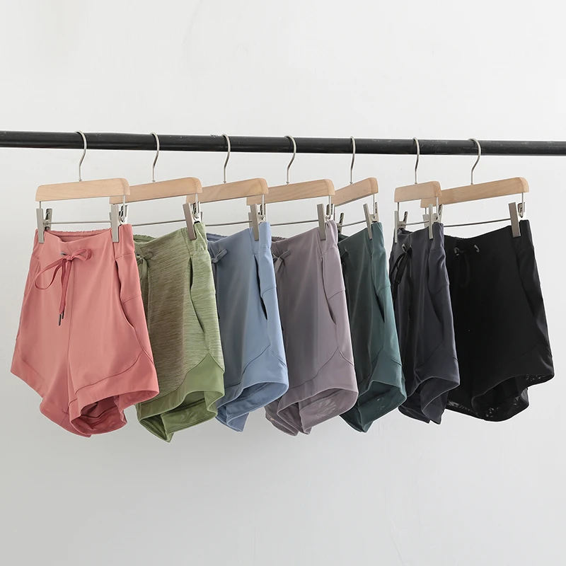 Lulu Tummy Control Yoga Shorts Capris for Women with Phone Pockets Workout Running mesh stitching 4-way Stretch fabric shorts