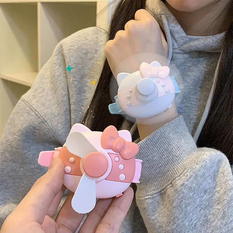 

Kawaii Sanrioed Anime Cartoon series HelloKitty cute fashion USB Charge girl heart mini Portable mute small watch fan small gift