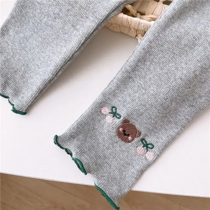 Летние Детские укороченные брюки для девочек тонкие Капри с вышивкой в виде