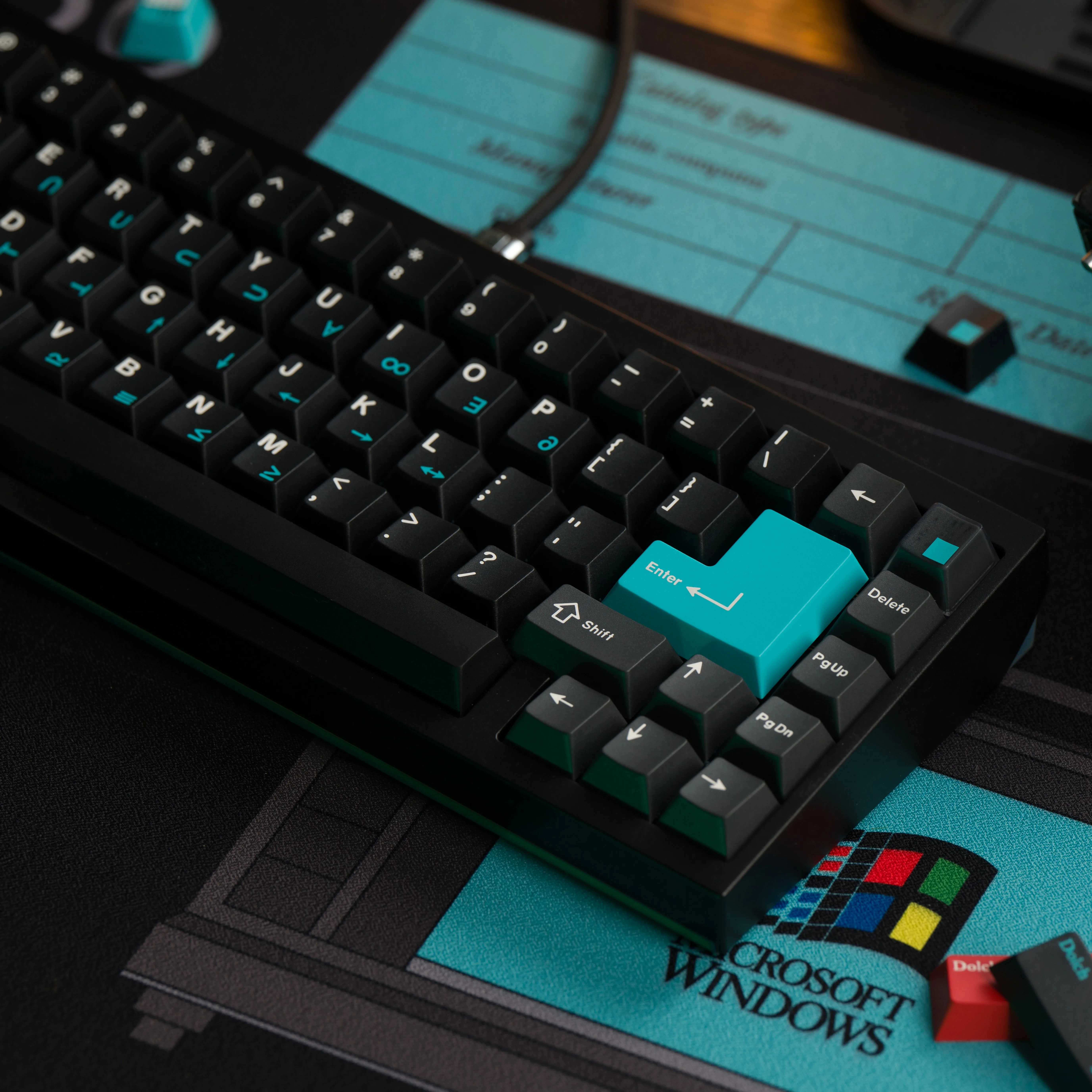Фото Набор кастомных кейкапов Keykobo Dolch KKB (тематический дизайн), профиль Cherry, ABS-пластик, для механической клавиатуры, подарок для геймера, коврик для мыши №4