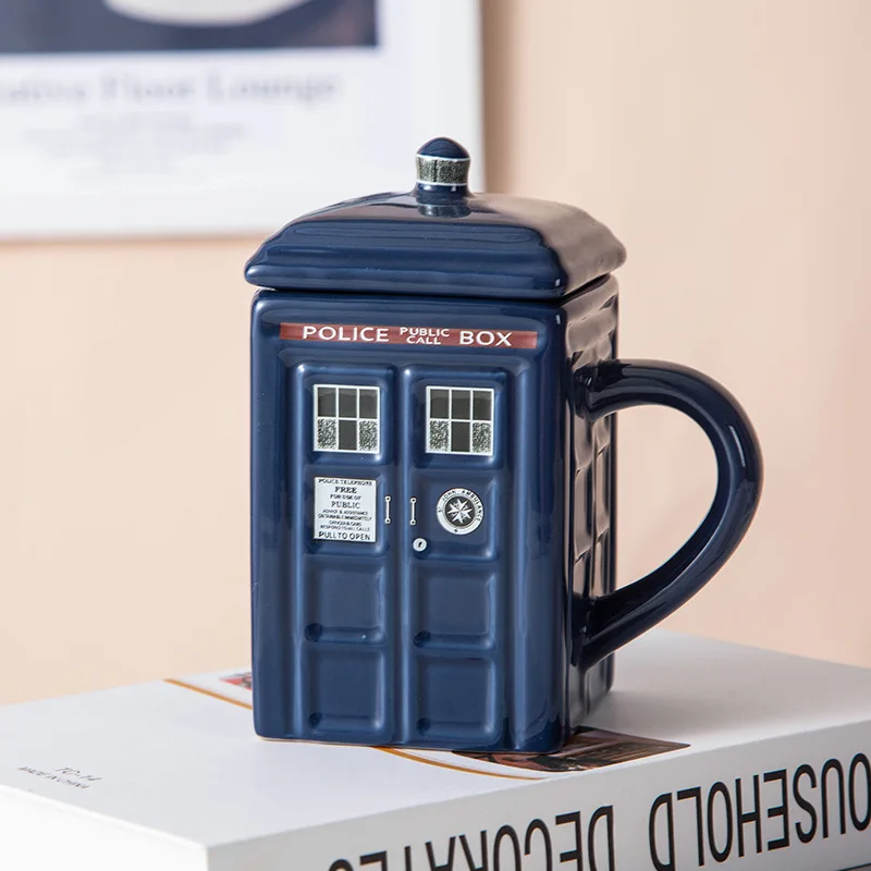 

British Police Phone Booth Mugs Ceramic Tableware with Cover Drinkware Retro Mug Kawaii Tea Cups Cute Coffee Funny Creative Cup
