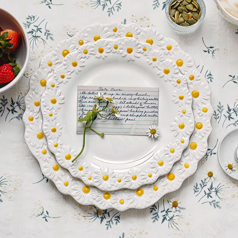 

European Ceramic Plate Relief Daisy Decorative Desktop Fruit Salad Plates Afternoon Tea Dessert Organizer Kitchen Tableware Set