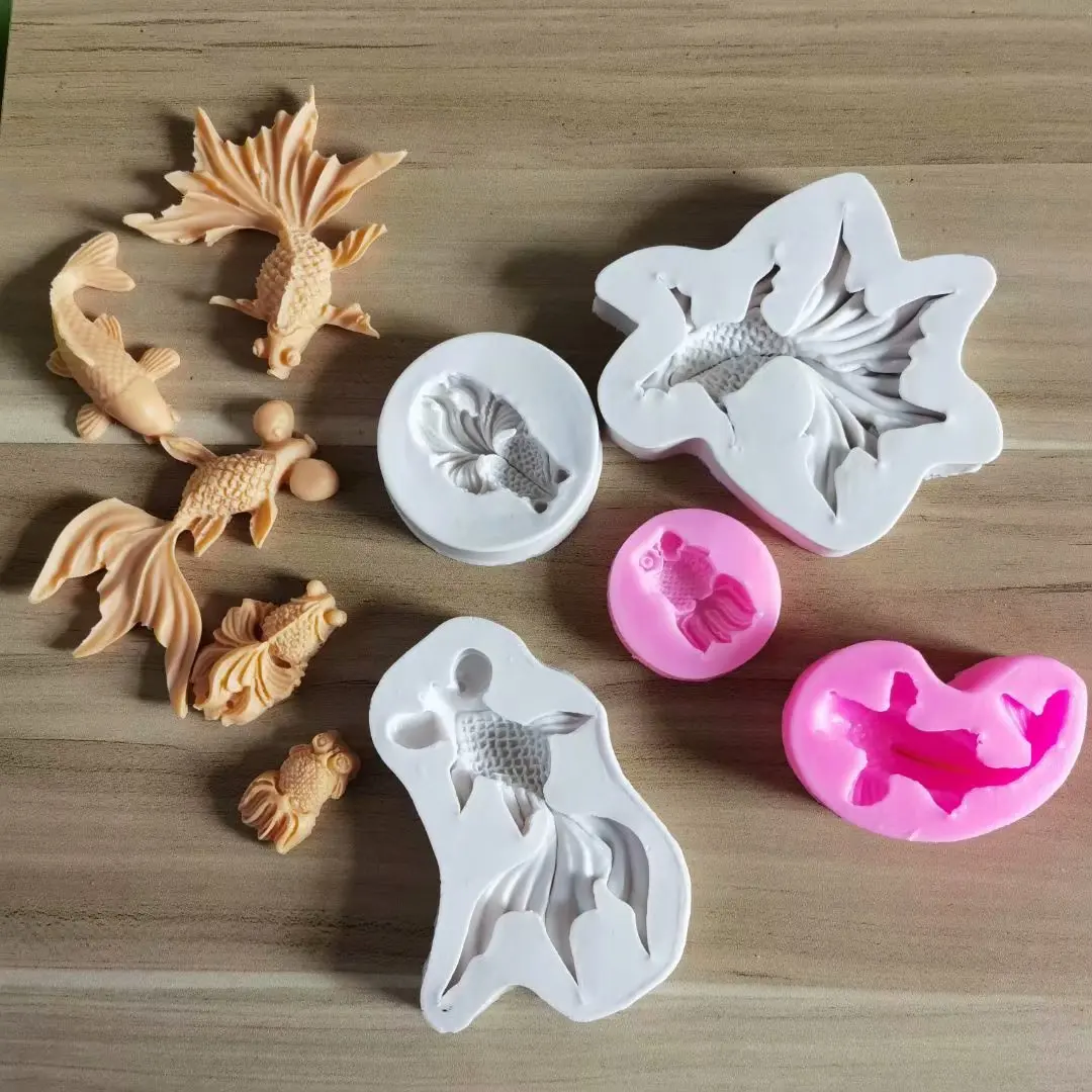 

Goldfish carp shape cake baking tool egg chocolate cake decoration mold DIY silicone mold