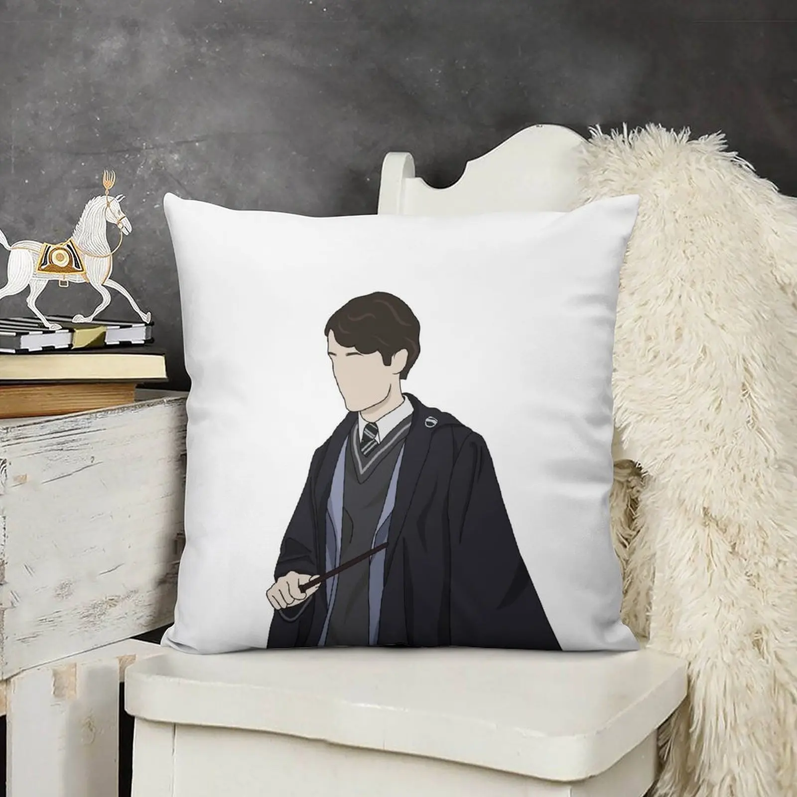 Декоративные наволочки Tom Riddle для диванных подушек