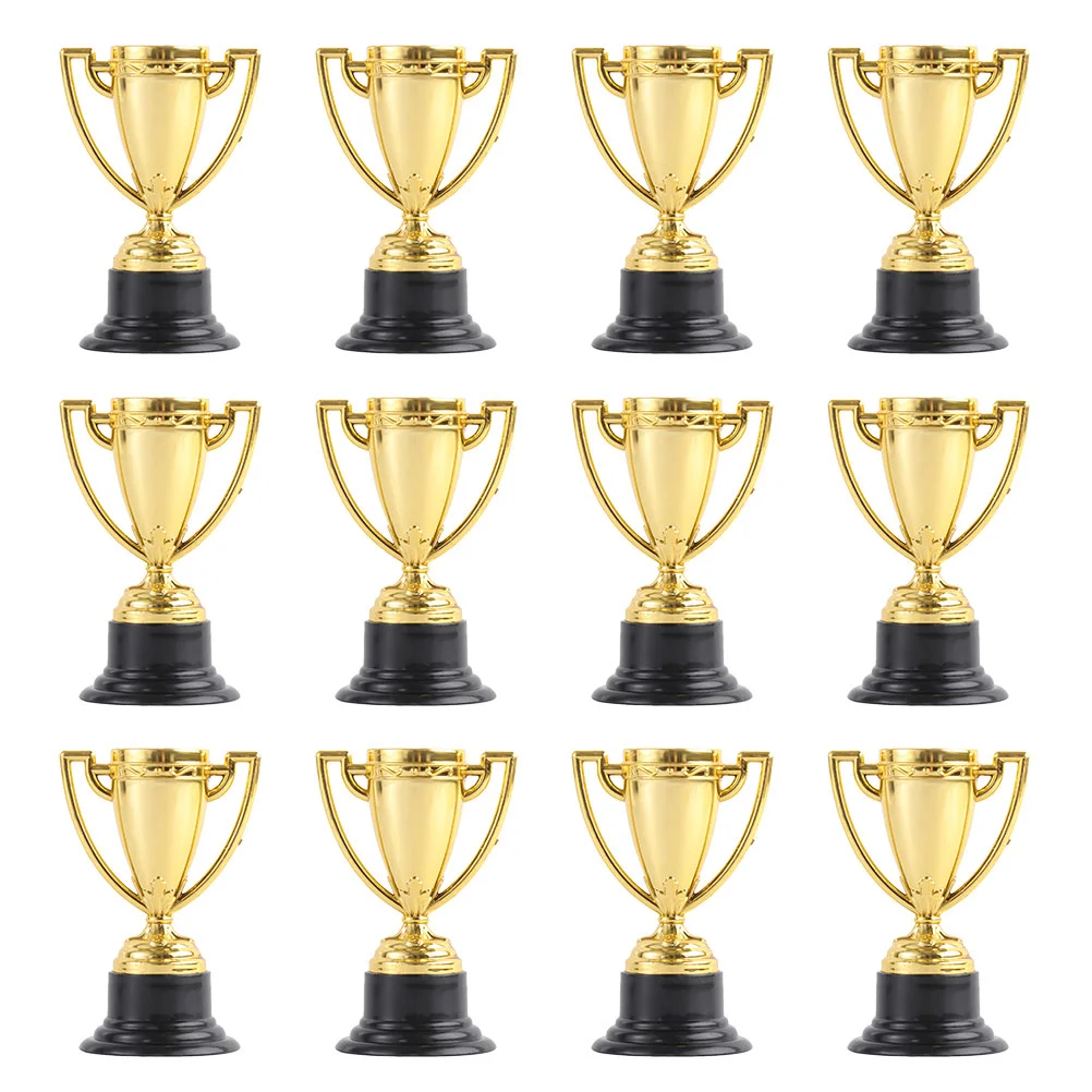

16 Pcs Reward Small Trophy Mini Award Ceremony Toy Trophies Party Celebration Plastic Toys Children Soccer Cup Football