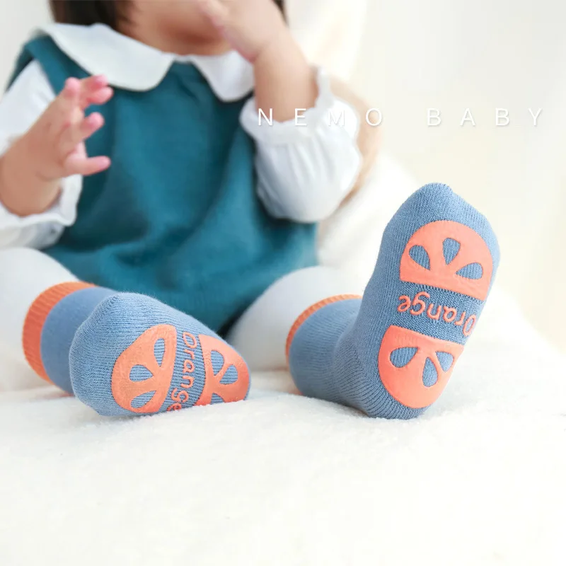 

New Extra Thick Fluffy Loop Fruit Non-Slip Dispensing Middle Tube Children Toddler Floor Babies' Socks