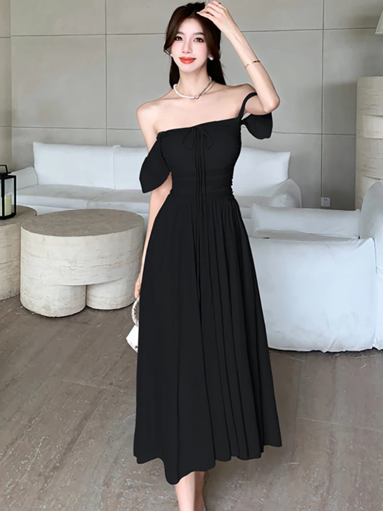 Летнее плиссированное облегающее длинное платье с розовым бантом и квадратным