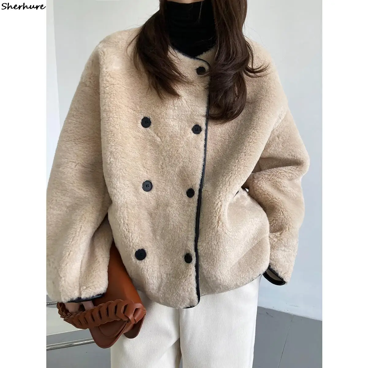 Женская меховая куртка цвета хаки винтажная Меховая с круглым вырезом весна 2022 |