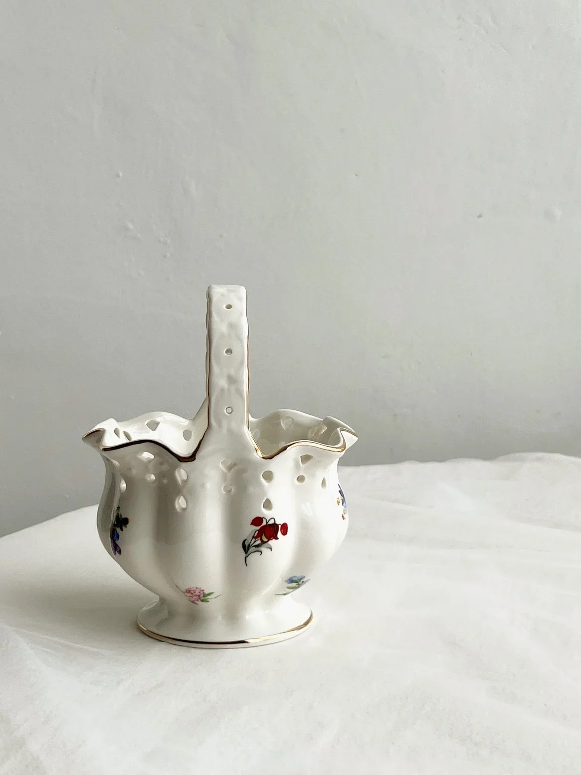 Свежий похожий на каменщик маленькие цветы керамическая оболочка держатель для