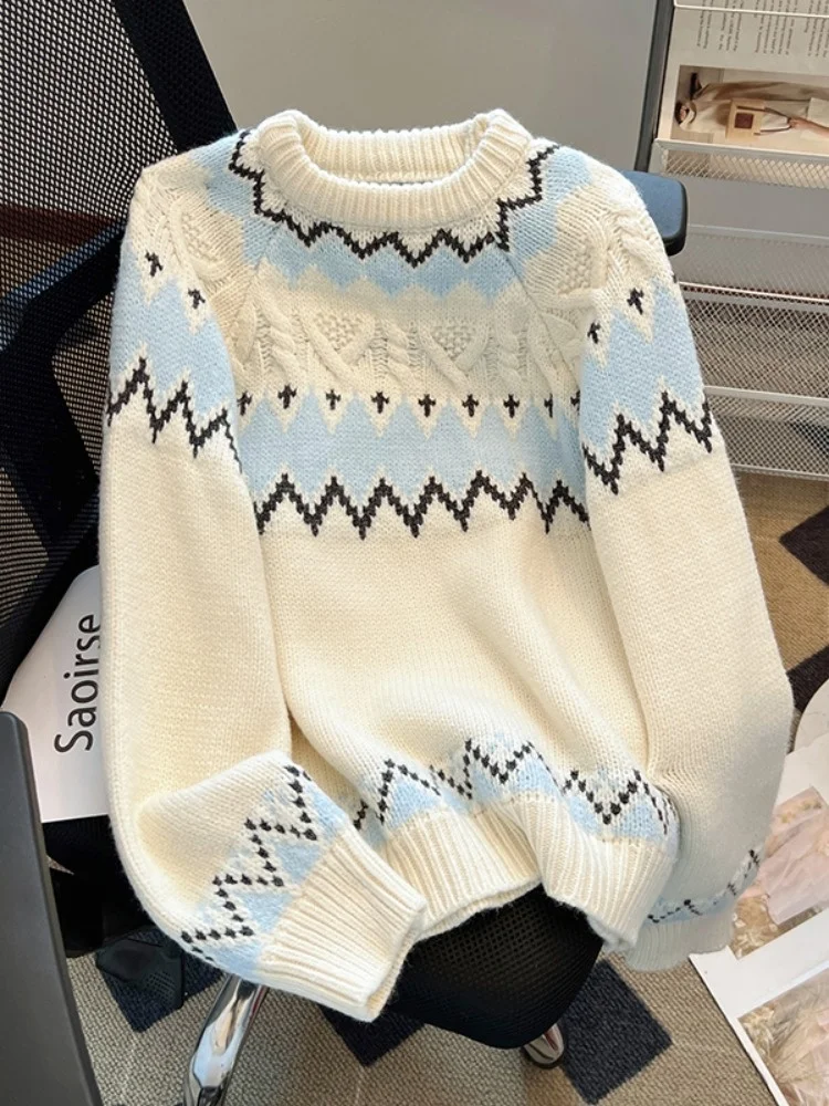 Белый жаккардовый свитер с ромбами Fairisland женский осенне-зимний мягкий клейкий