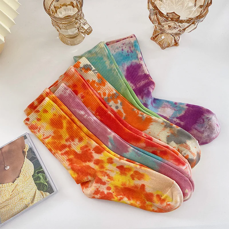 

New high-quality Harajuku tie-dye socks women's mid-tube socks sports street skateboarding long-tube trendy sock cute girlssocks