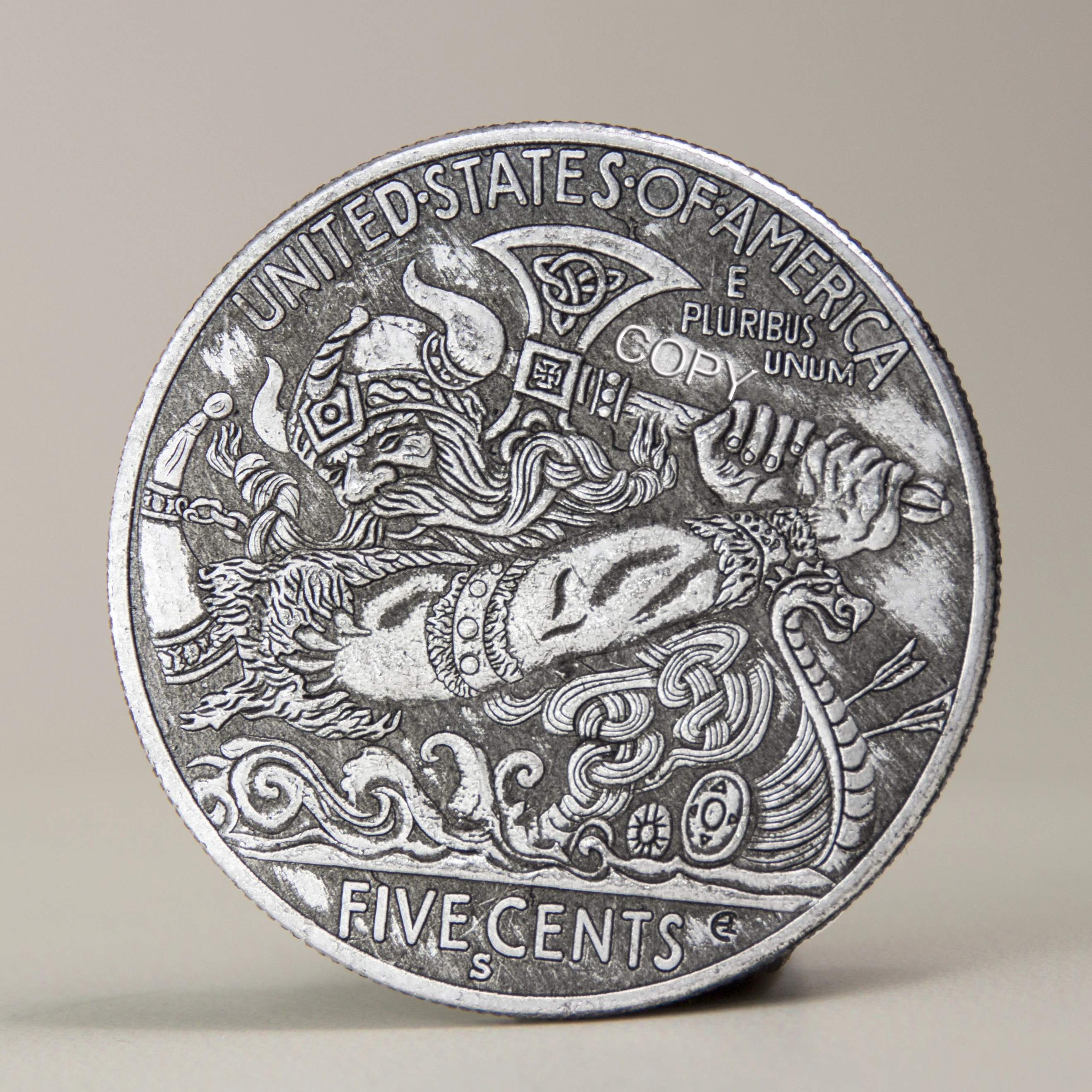 

Медная памятная монета Булл 5 центов