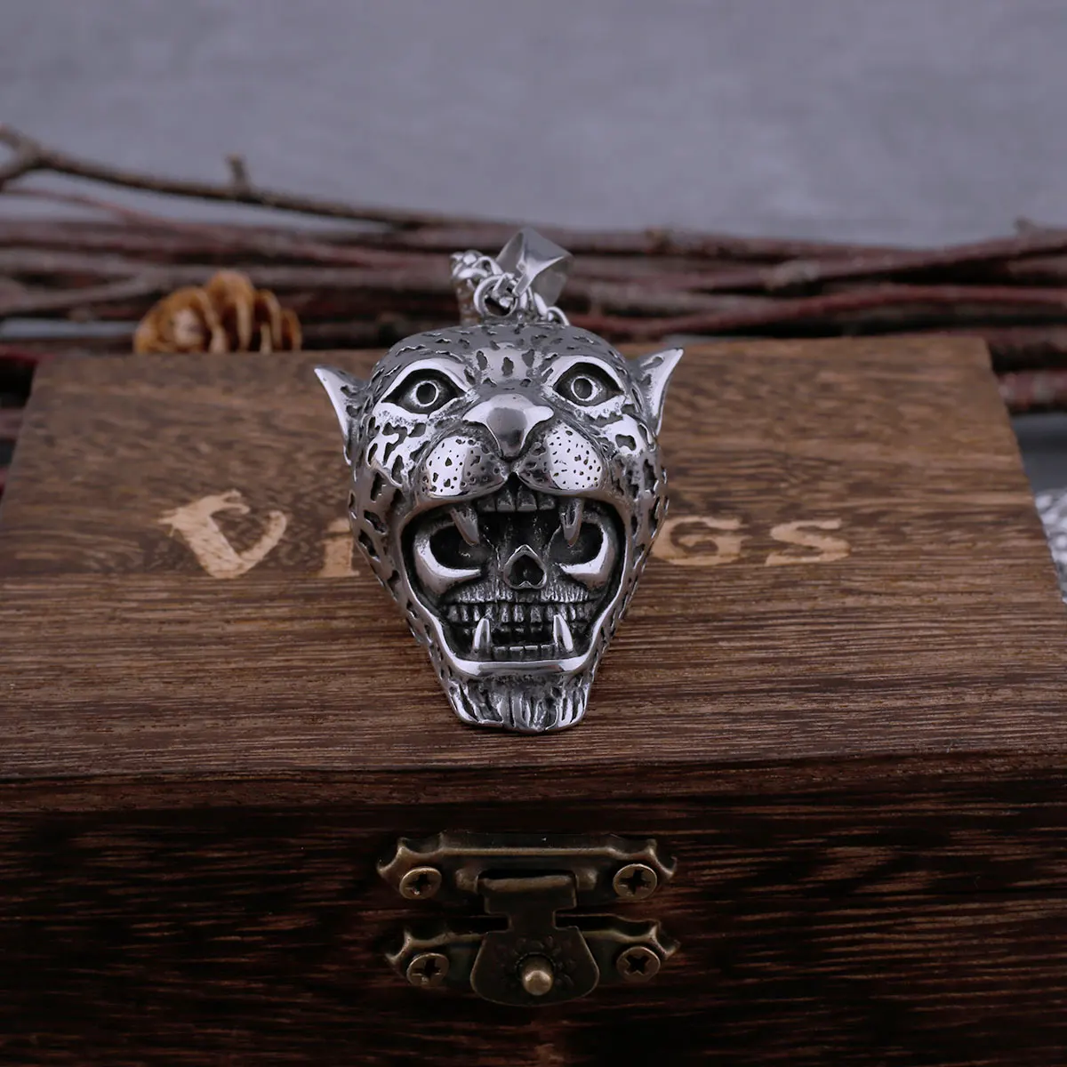 

316L Stainless Steel Leopard Skull Necklace Men's Boutique All-match Rock Hip Hop Biker Pendant Neo-Gothic Jewelry Gift