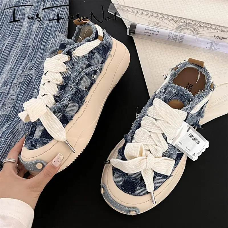 Модные повседневные женские кроссовки на высокой платформе массивном каблуке